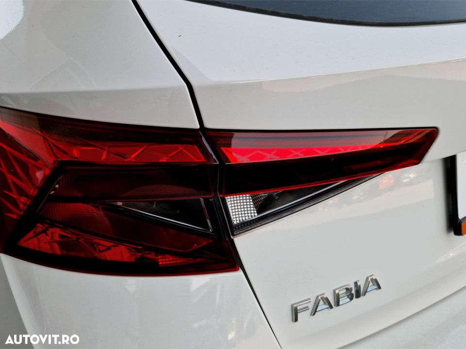 Skoda Fabia 1.0 TSI Ambition - 11