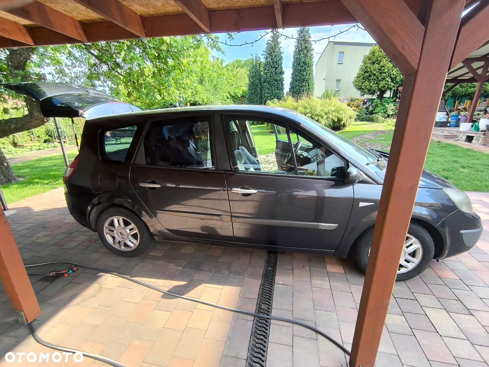 Renault Megane 1.9 dCi Luxe Expression - 2
