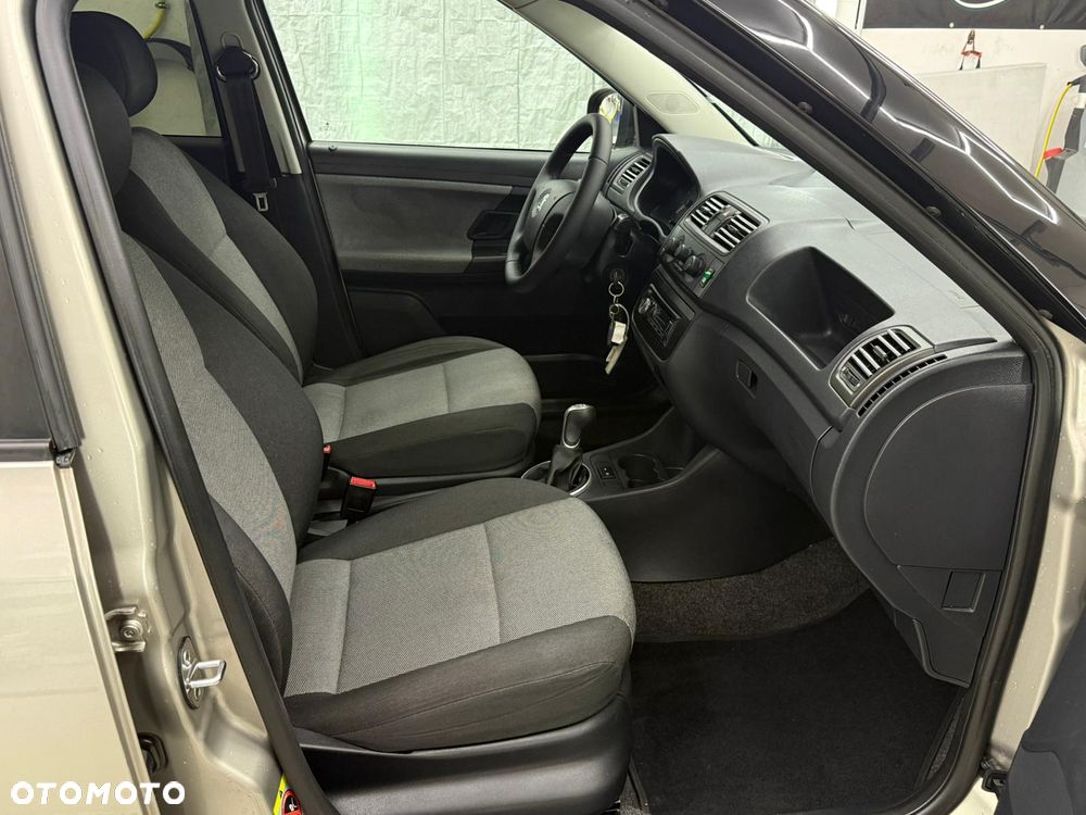 Skoda Fabia - 30