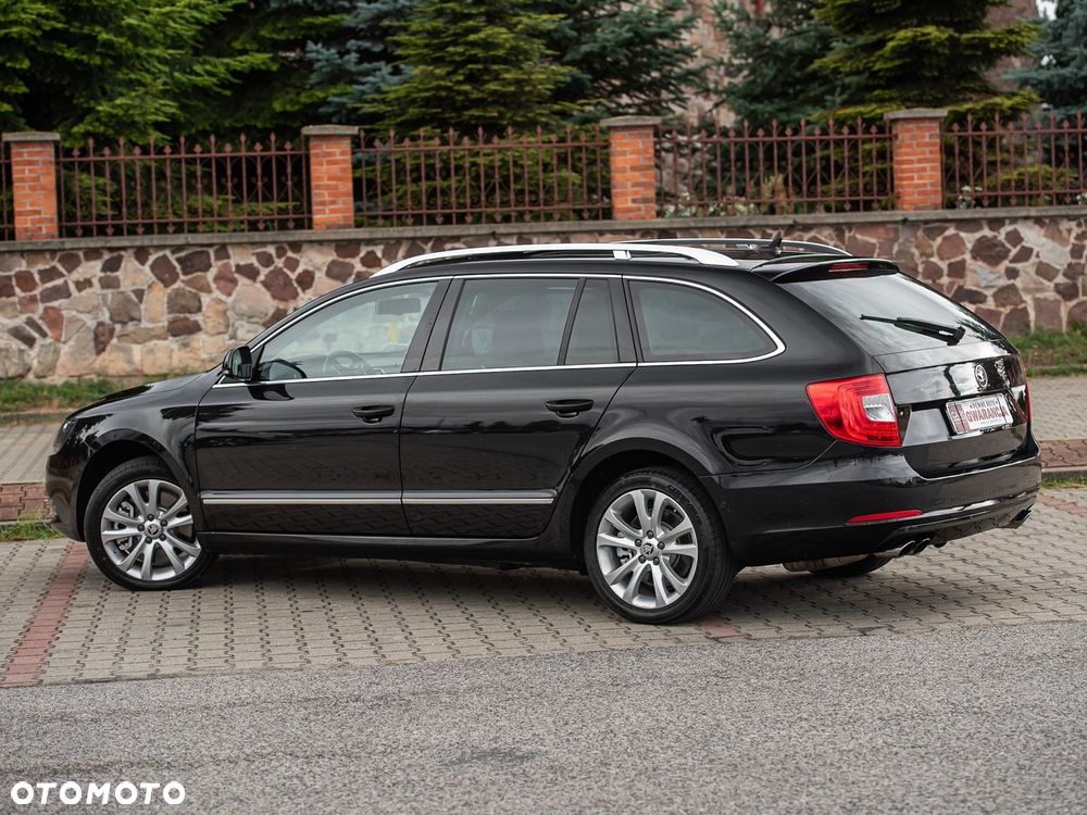 Skoda Superb 3.6 V6 4x4 DSG L&K - 10