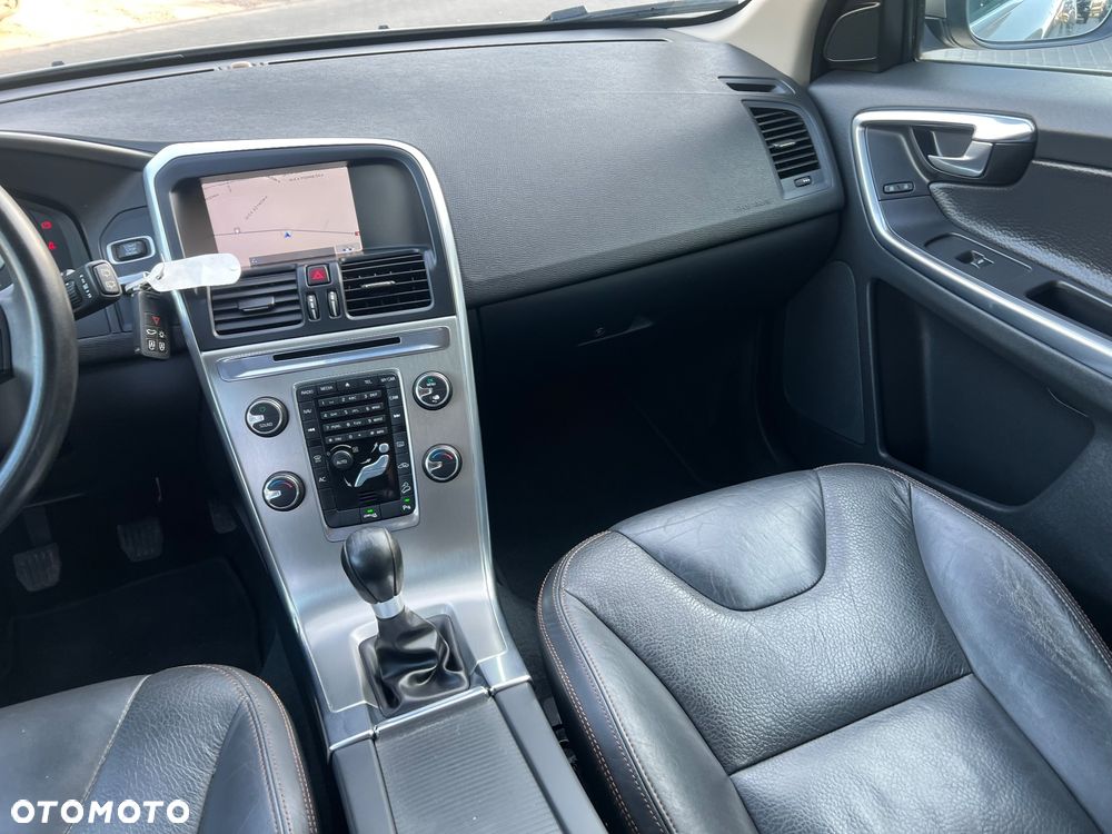 Volvo XC 60 D5 AWD Ocean Race - 18