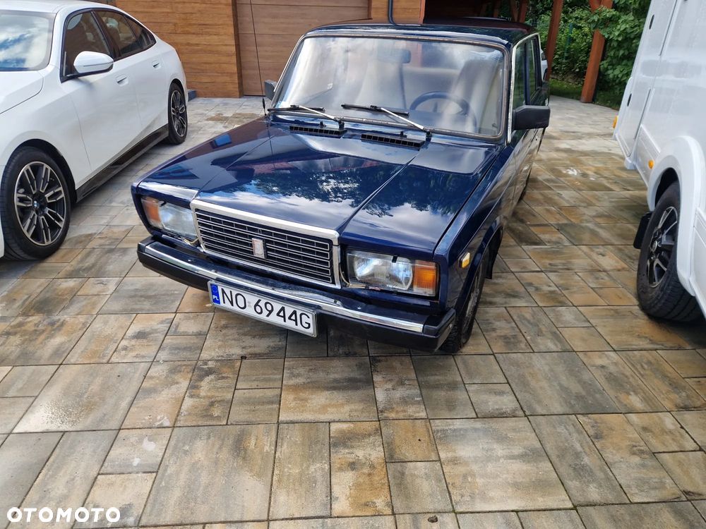 Lada 2107 - 6