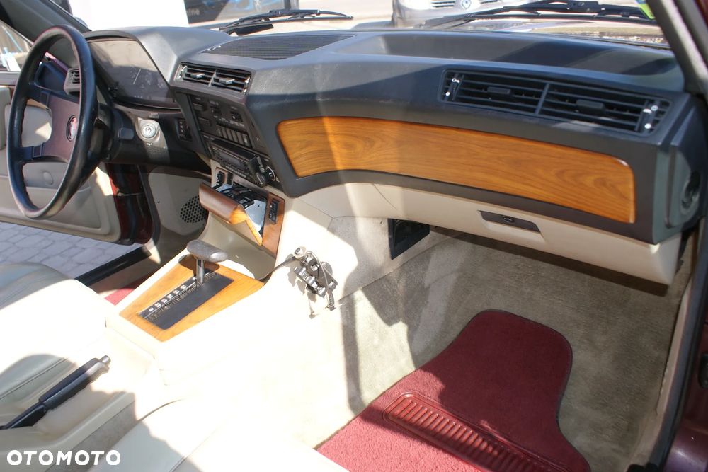 BMW Seria 7 - 24
