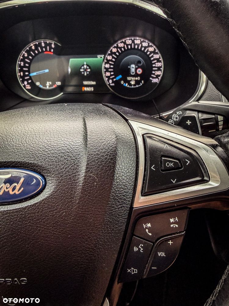 Ford Galaxy 2.0 TDCi Titanium PowerShift - 40