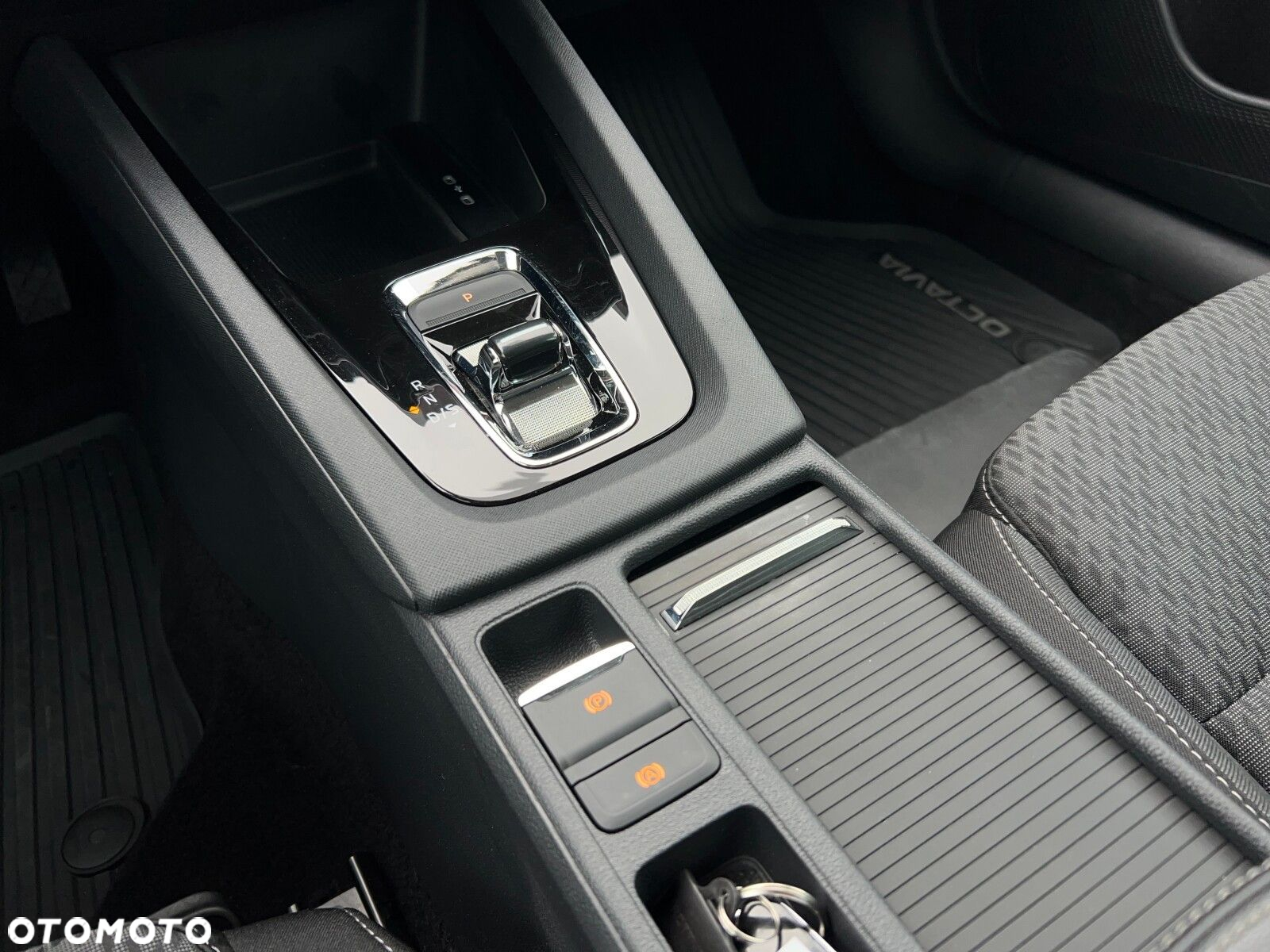Skoda Octavia - 24