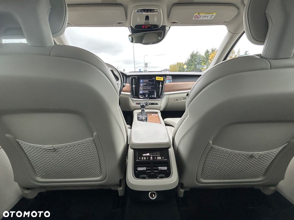 Volvo S90 - 6