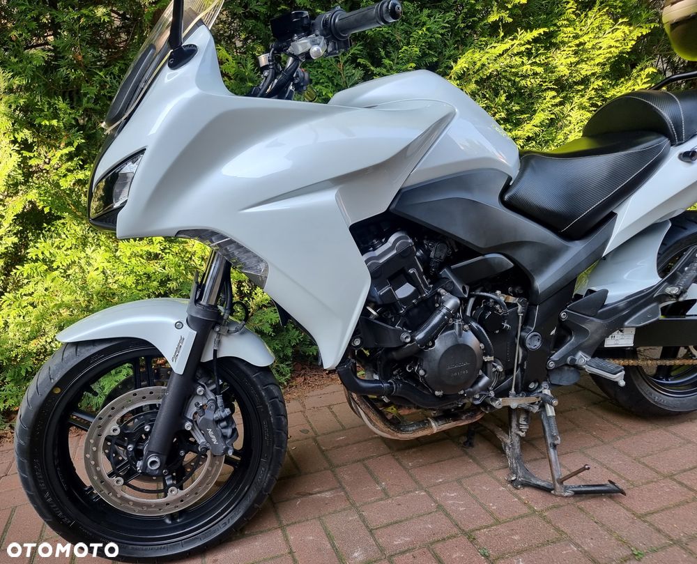 Honda CBF - 13