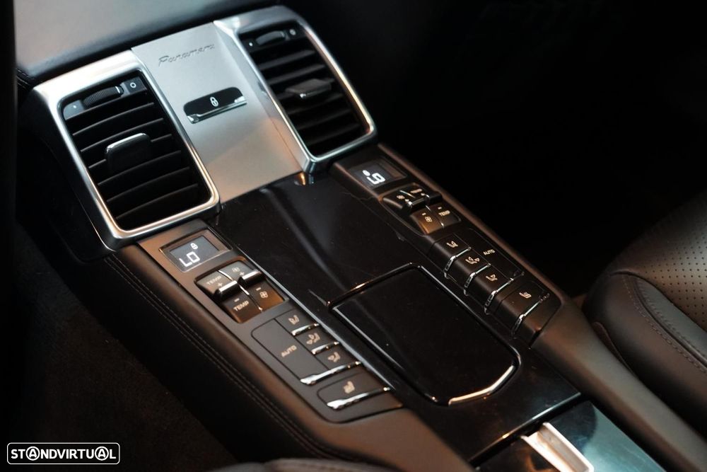 Porsche Panamera S E-Hybrid - 17