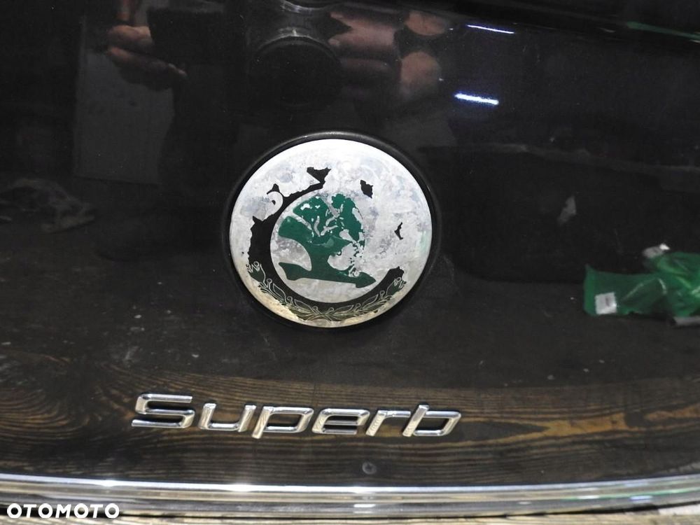 KLAPA TYŁ SZYBA 9203 SKODA SUPERB II LIFTBACK - 3