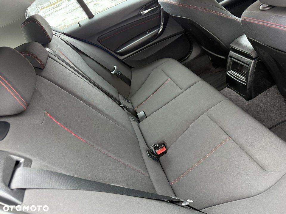 BMW Seria 1 116i Sport Line - 34