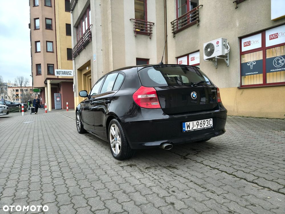 BMW Seria 1 118d - 6