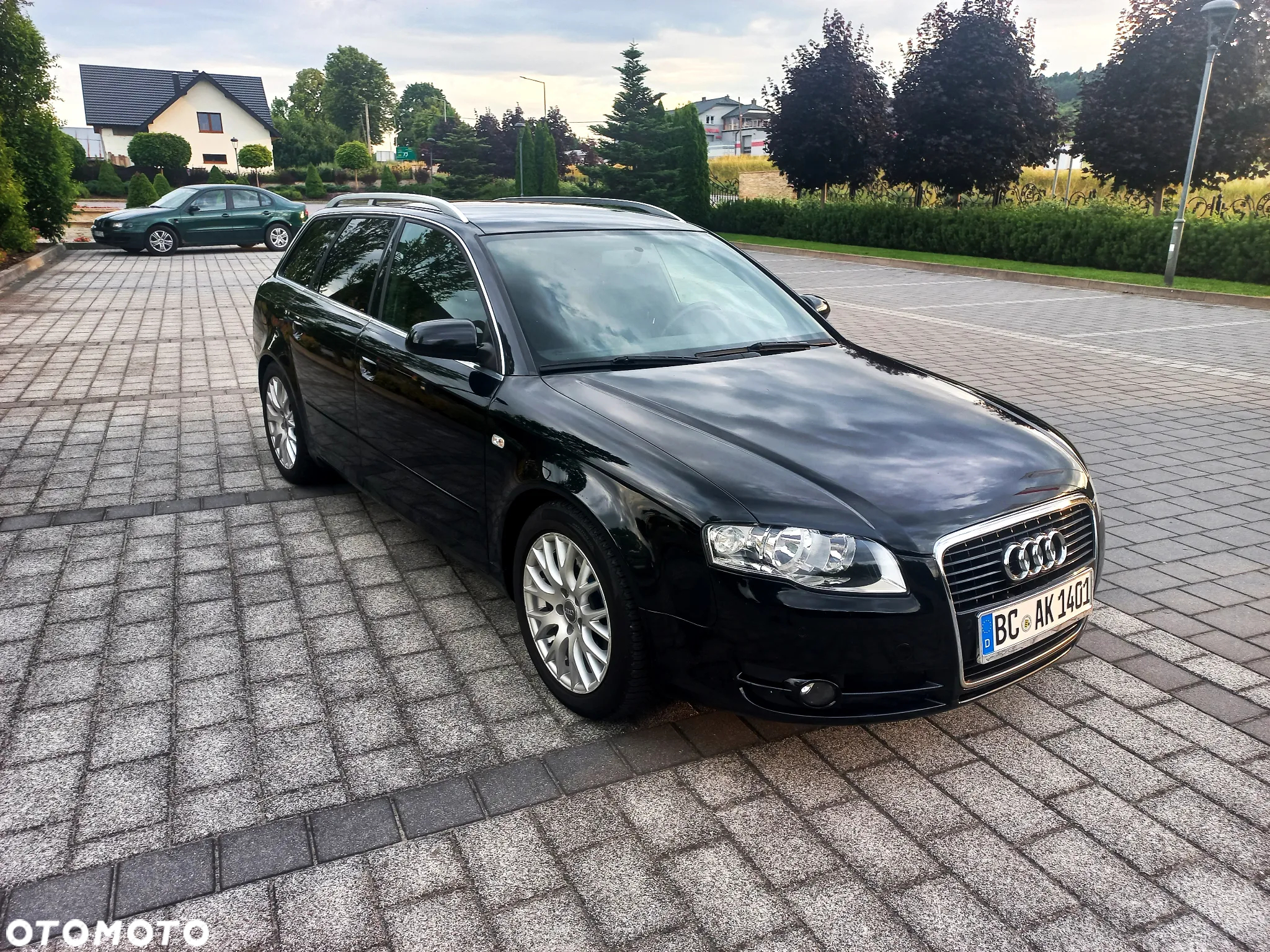 Audi A4 Avant 2.0 TDI DPF quattro S line Sportpaket (plus) - 2