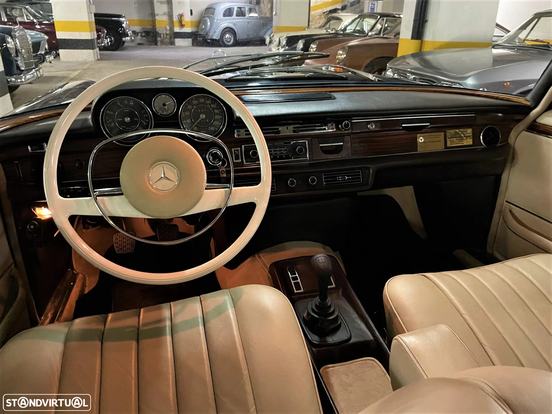 Mercedes-Benz 300 - 7
