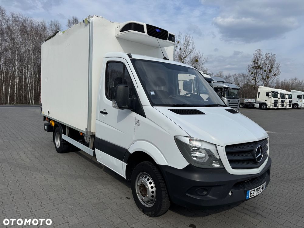 Mercedes-Benz Sprinter 516 CDI rama do zabudowy z windą i agregatem - 3
