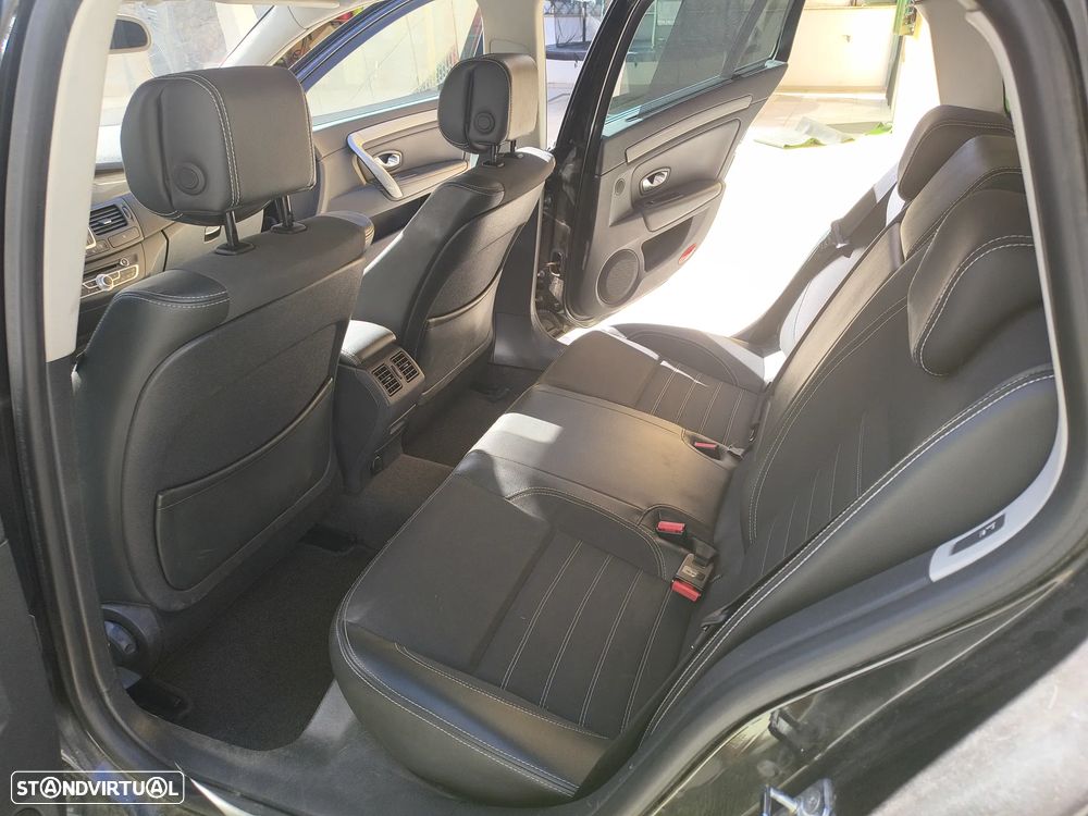 Renault Laguna Break 2.0 dCi Dynamique S - 8