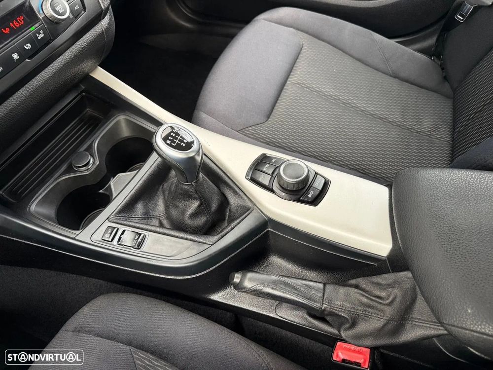 BMW 118 - 21