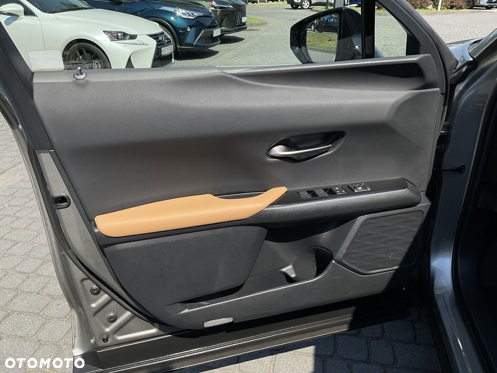 Lexus UX 200 GPF F Sport Design 2WD - 16