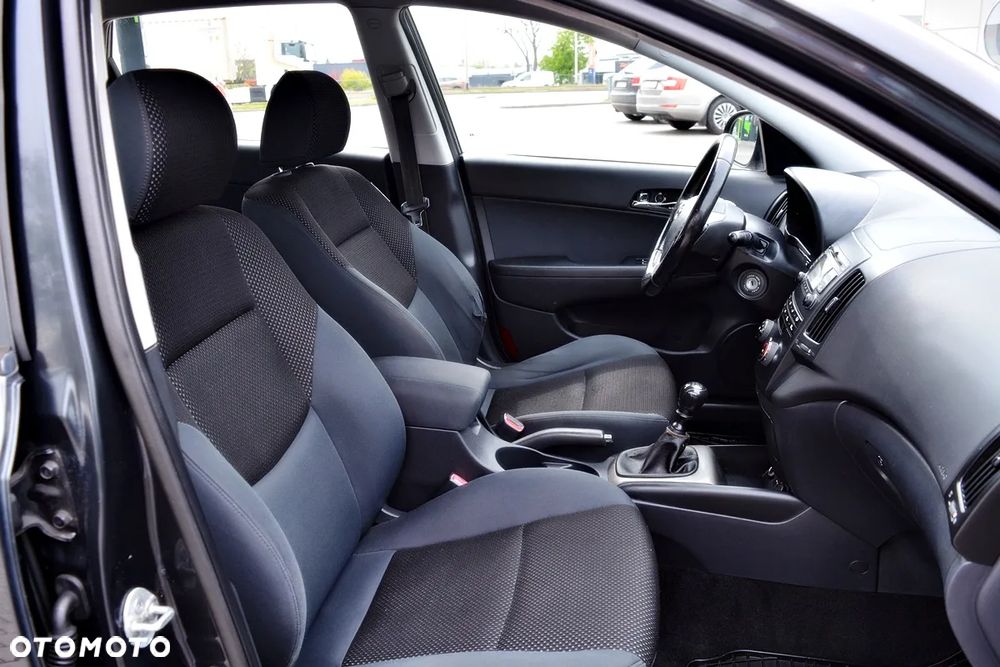 Hyundai i30 1.6 CRDi Blue Classic - 7