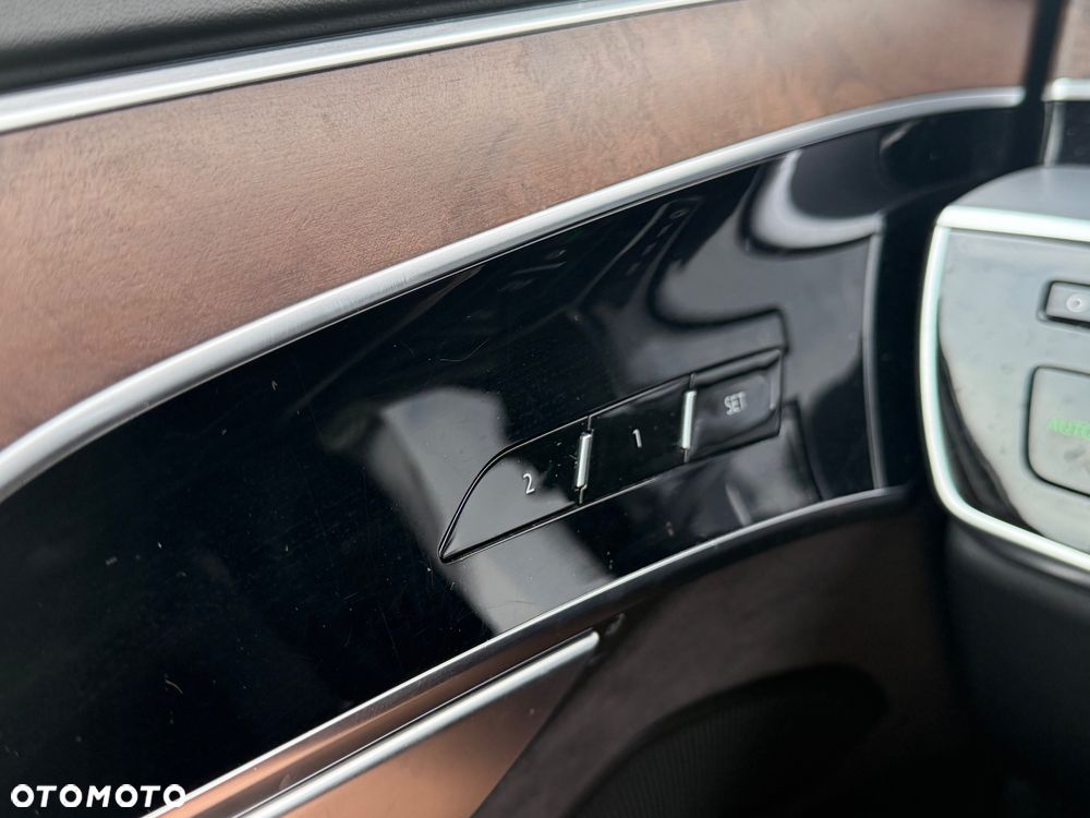Audi A8 50 TDI mHEV Quattro Tiptr - 18