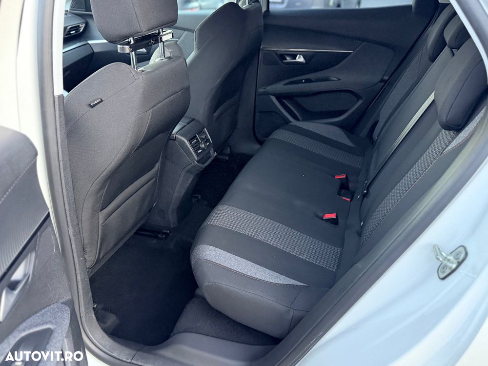 Peugeot 3008 PureTech 130 Stop & Start GPF Active Business-Paket - 14