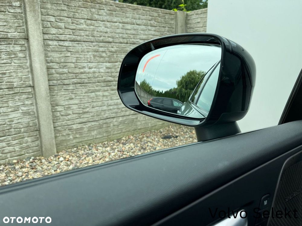 Volvo XC 60 - 32