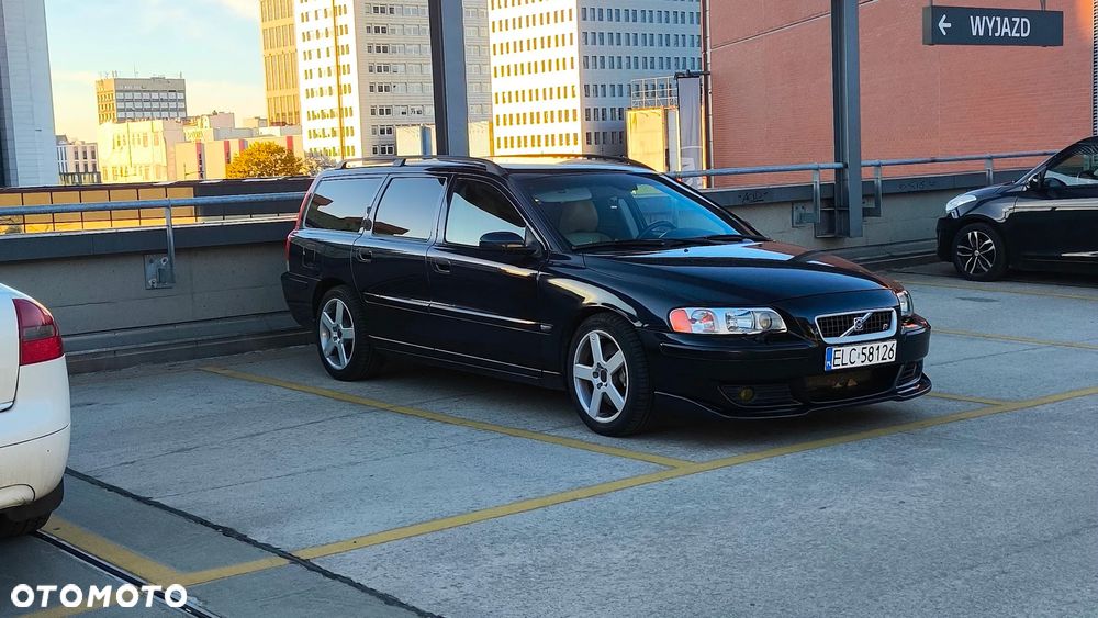 Volvo V70 R - 23