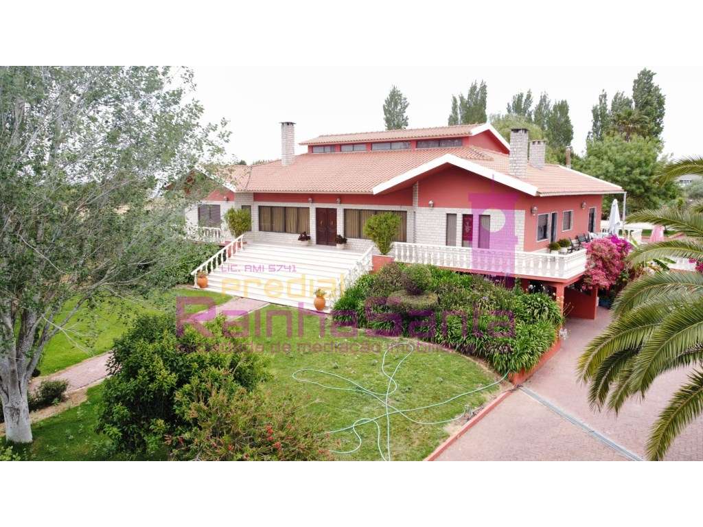 moradia M4 + 1 excelente com 1 hectare de terreno -Serra de Monteju... - Grande imagem: 2/37