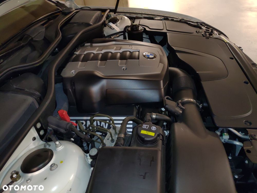 BMW Seria 7 740i - 19