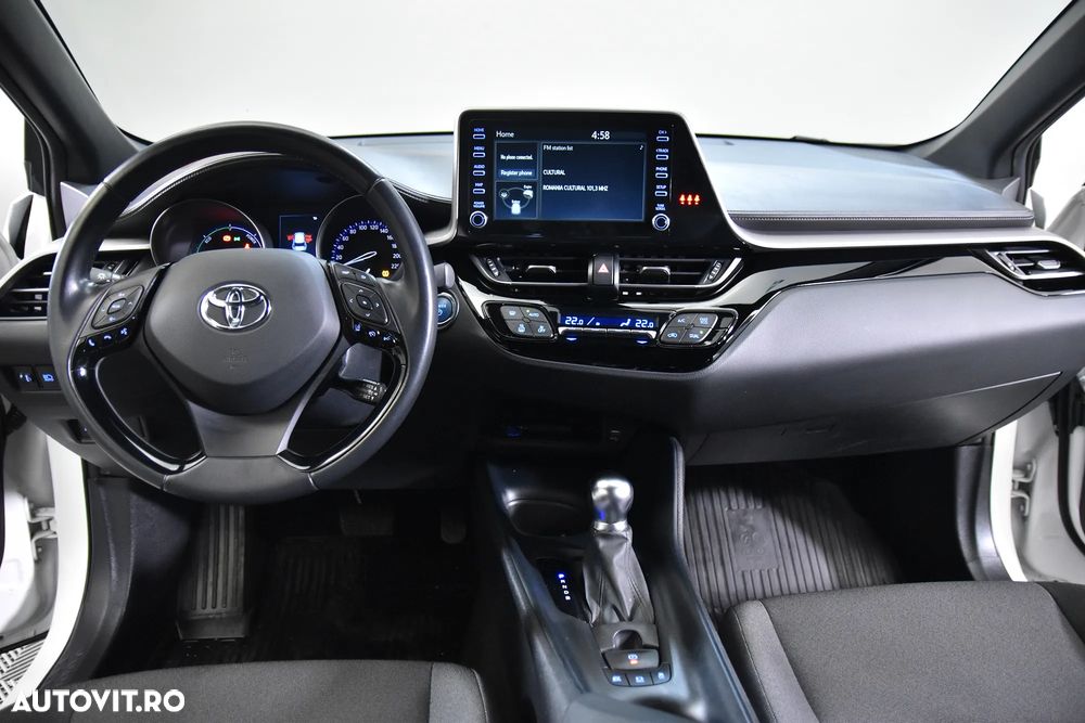 Toyota C-HR - 9