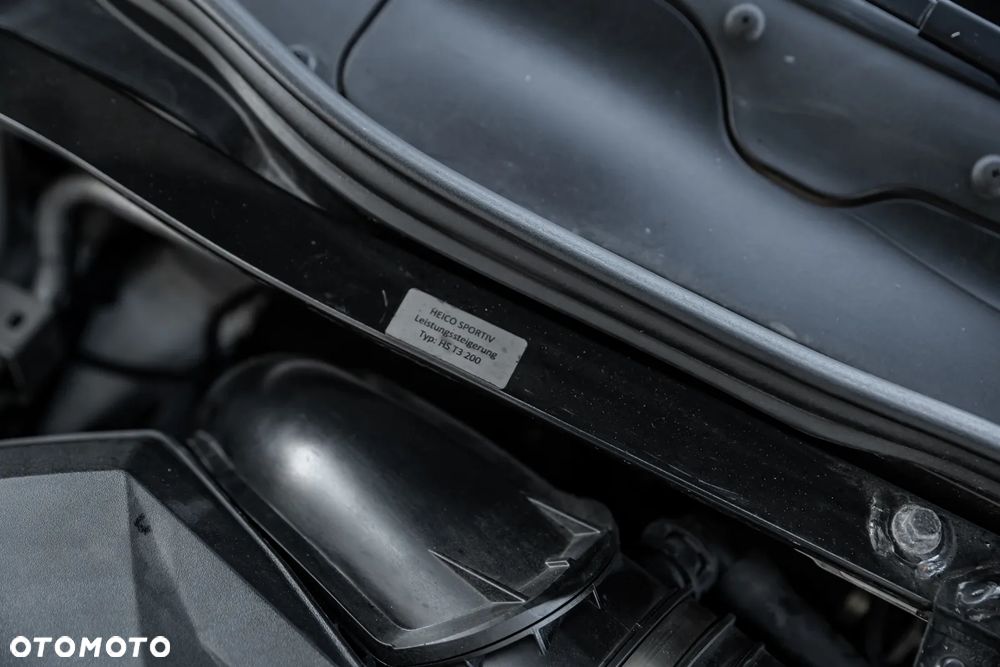 Volvo V40 - 40