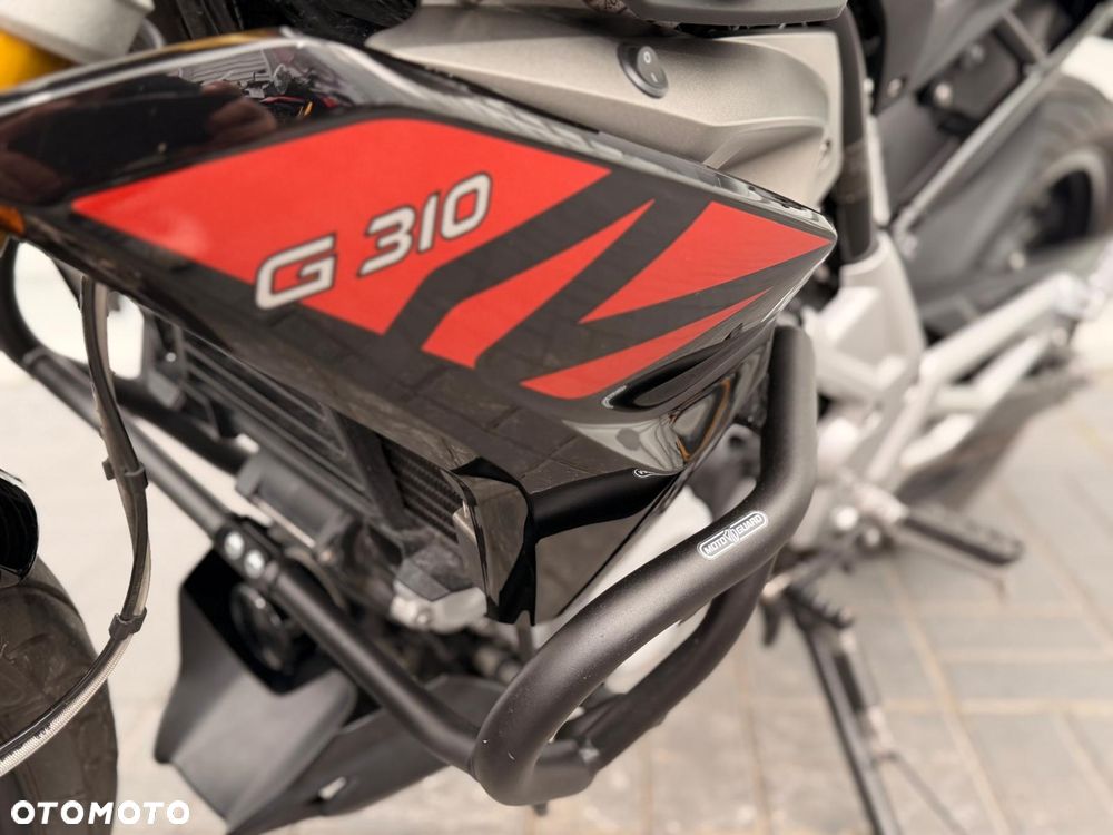 BMW G - 11