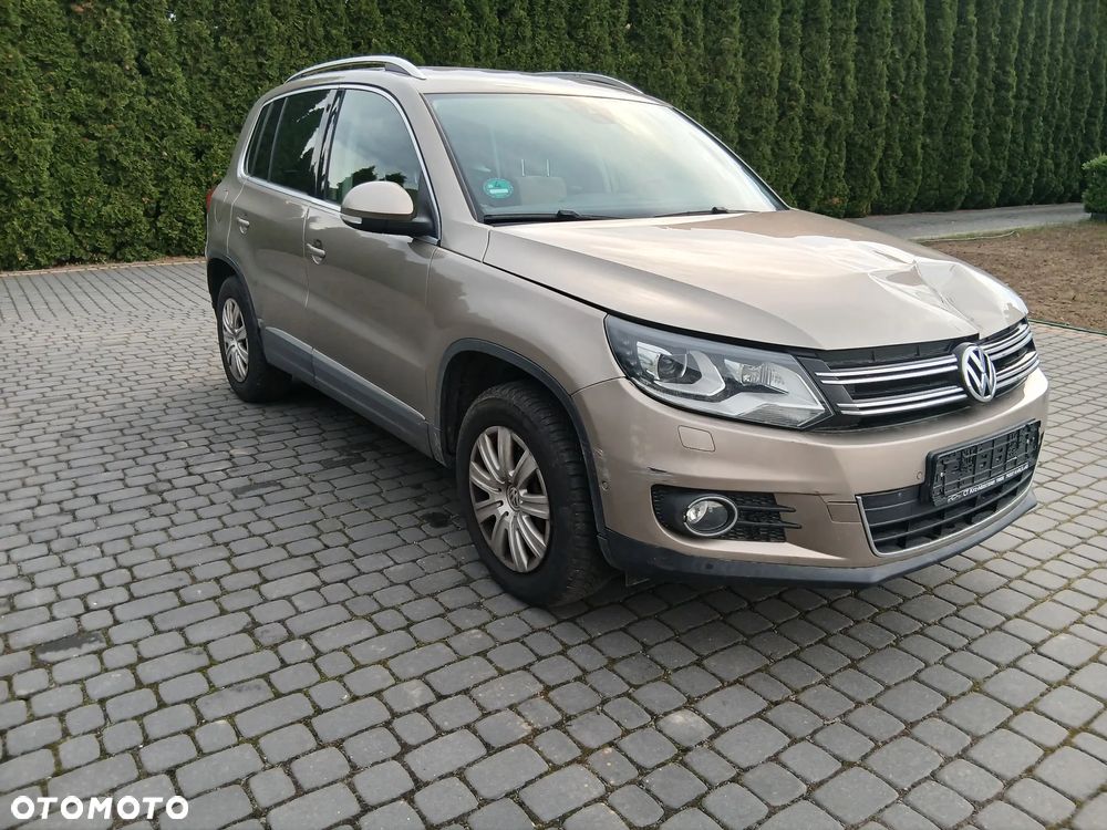 Volkswagen Tiguan 2.0 TDI DPF 4Motion BlueMotion Technology DSG Exclusive - 2