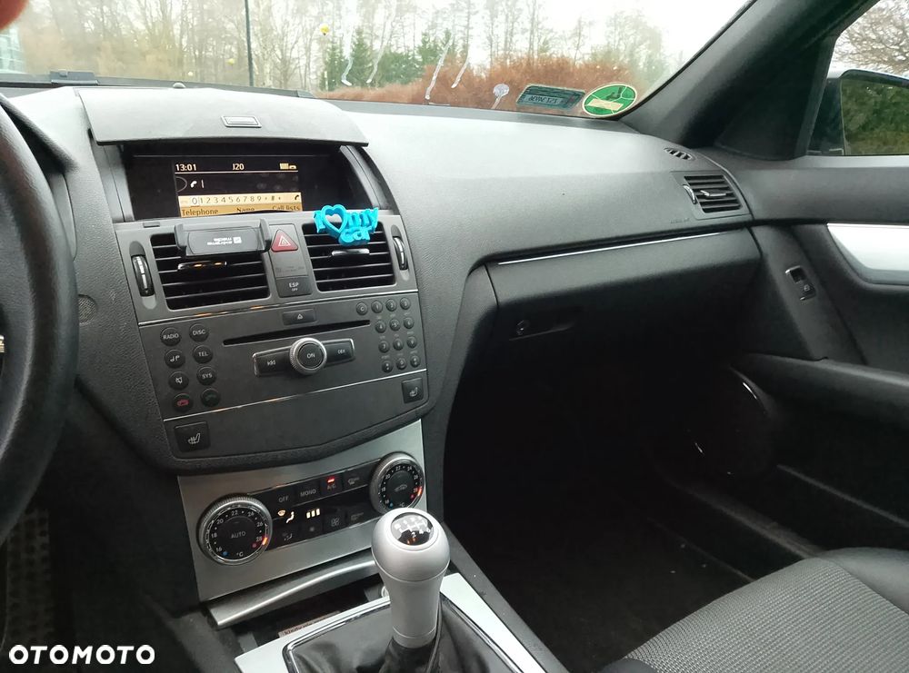 Mercedes-Benz Klasa C 180 Kompressor BlueEFFICIENCY Avantgarde - 12