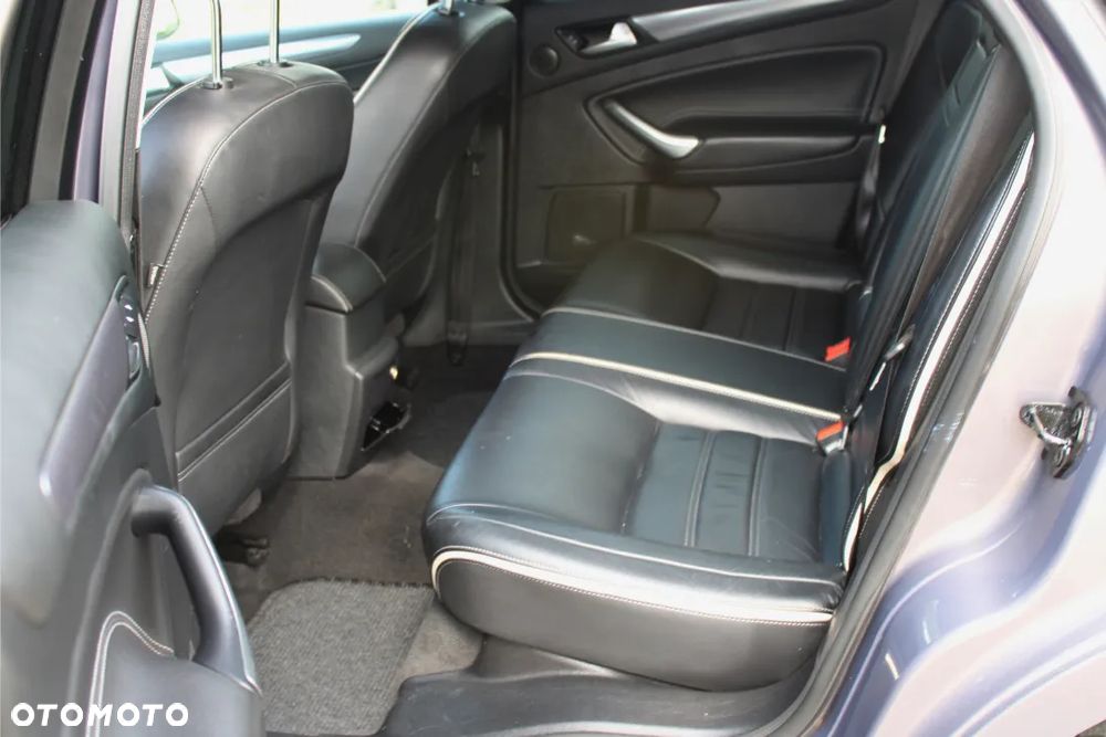 Ford Mondeo 2.0 TDCi Titanium - 15