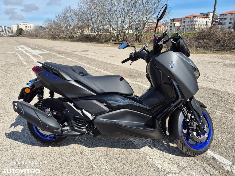 Yamaha XMAX 125 - 11