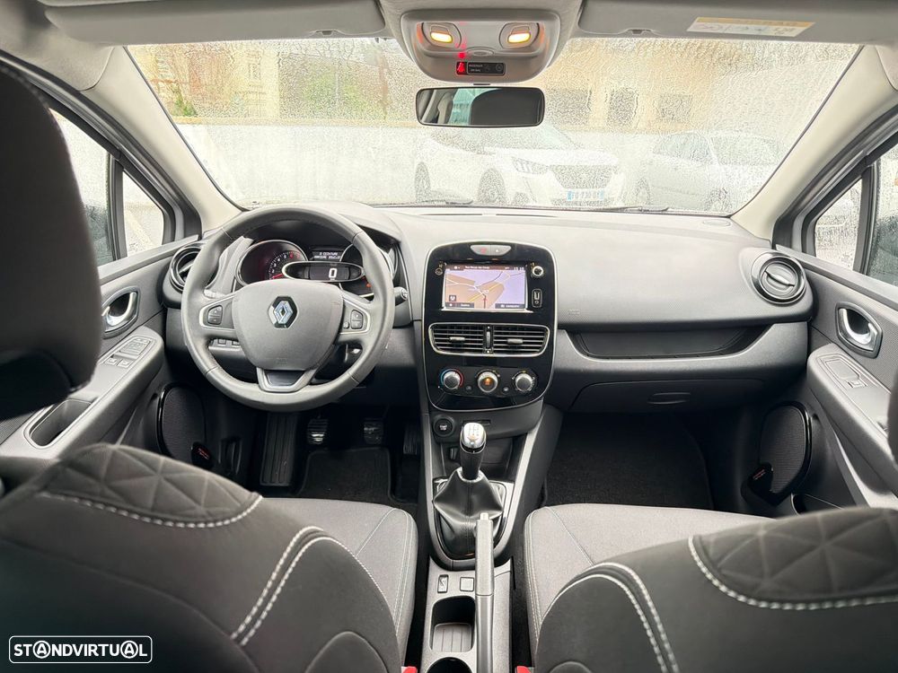 Renault Clio 0.9 TCe Limited - 22