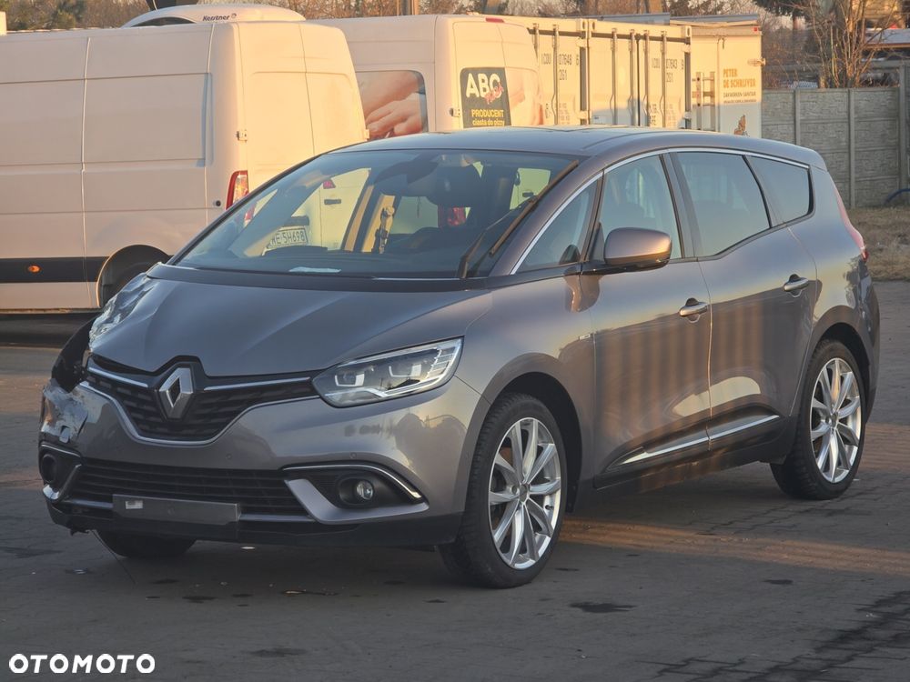 Renault Scenic - 30