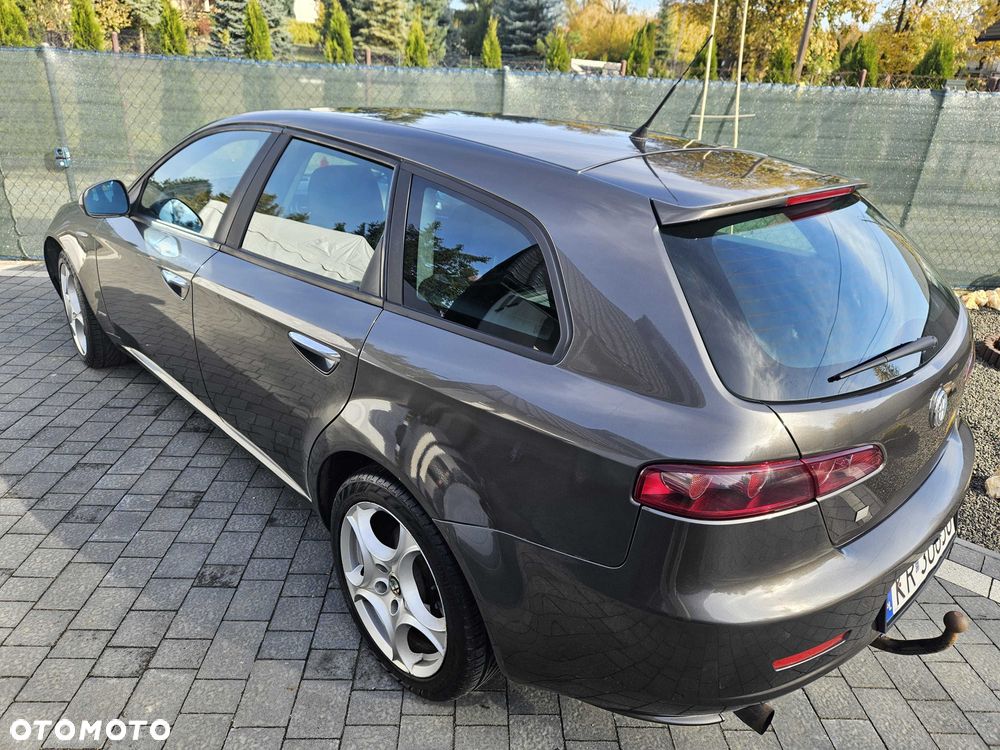 Alfa Romeo 159 - 1