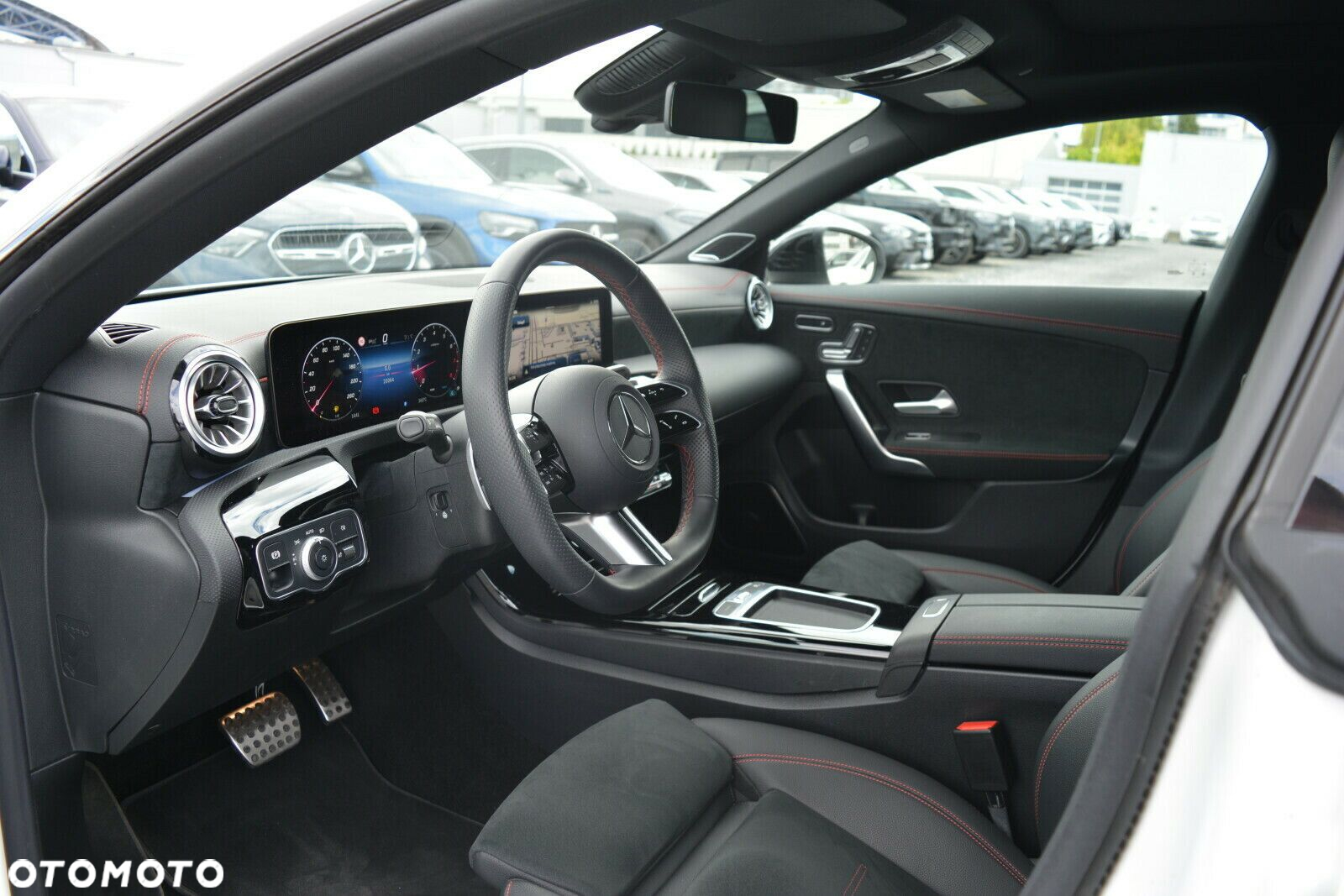 Mercedes-Benz CLA 200 AMG Line 7G-DCT - 15