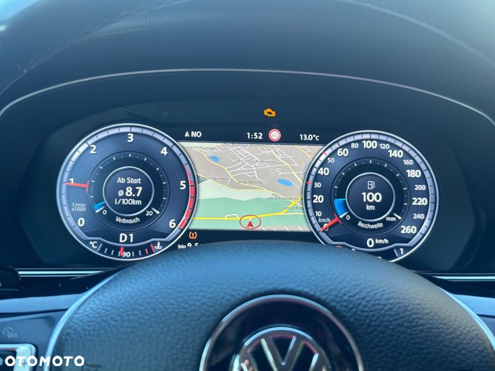 Volkswagen Passat Variant 2.0 TDI SCR DSG Highline - 39