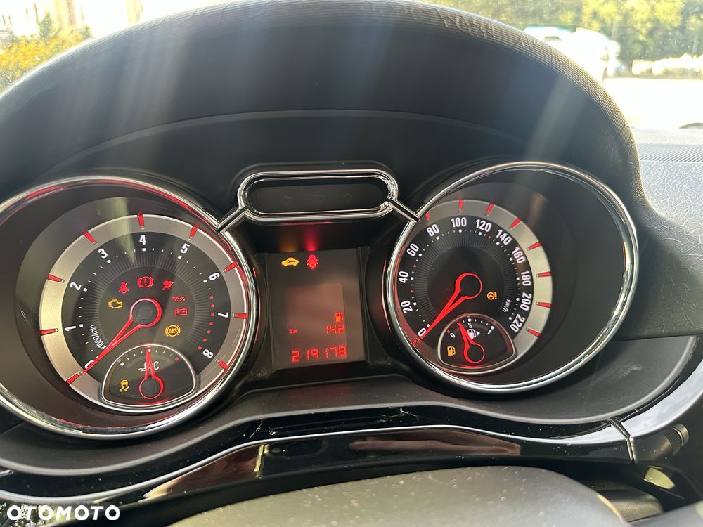 Opel Zafira - 4