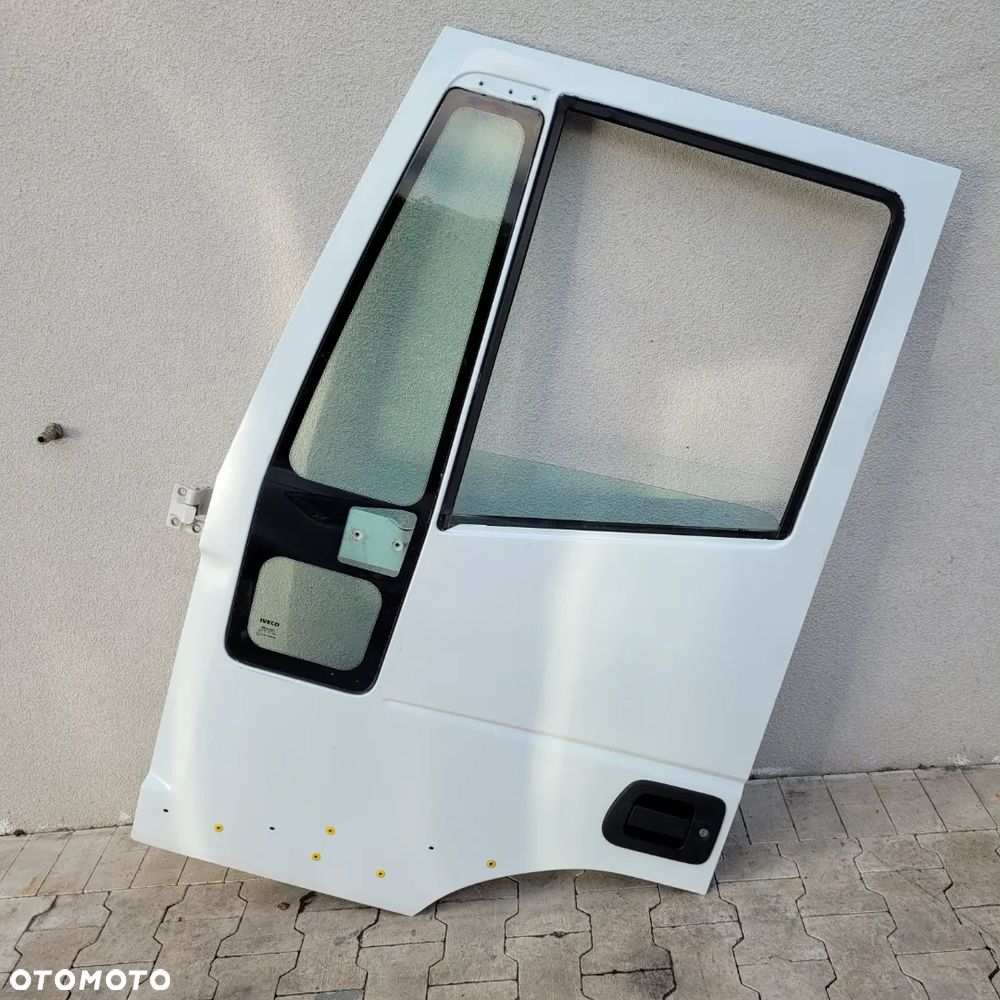 DRZWI LEWE IVECO EUROCARGO - 1