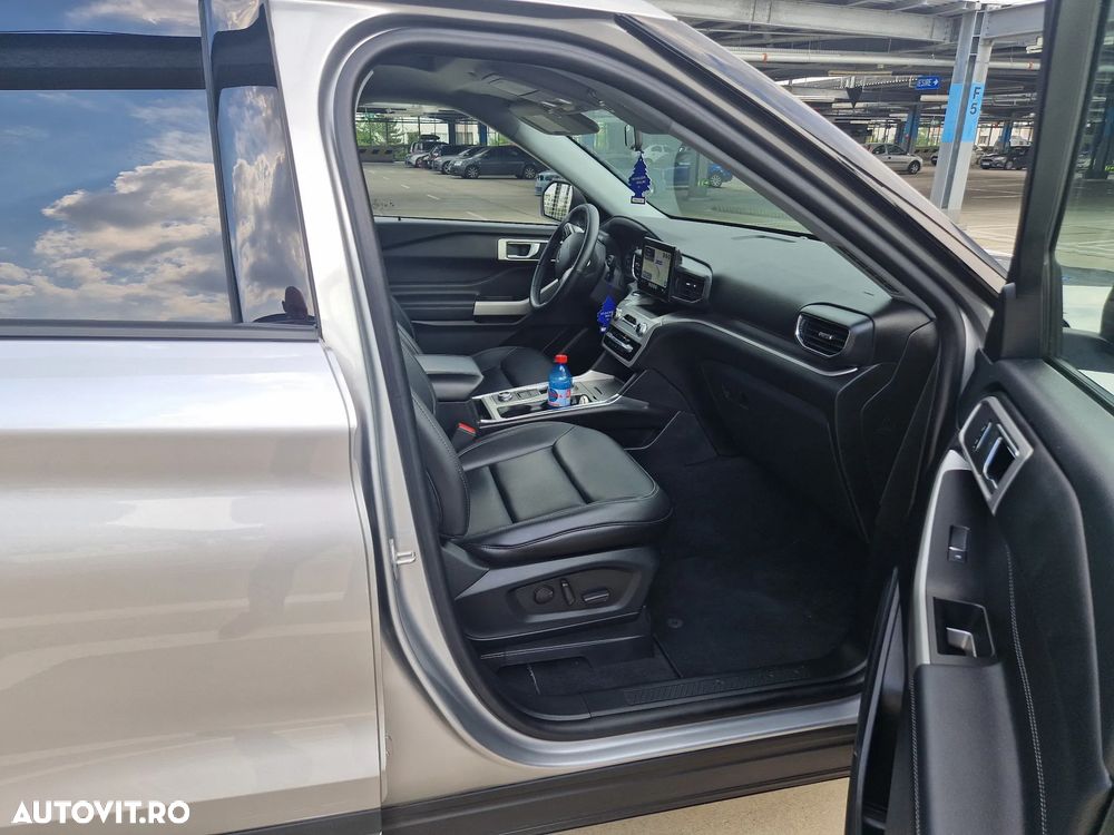 Ford Explorer - 7