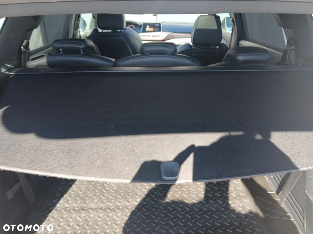 Peugeot 5008 BlueHDi 180 EAT8 GT - 28