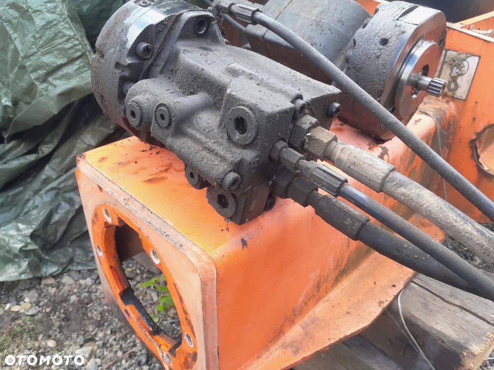 JLG 450AJ- silnik jazdy Danfos z przekładnią, zwyżka , podnośnik koszowy. - 3