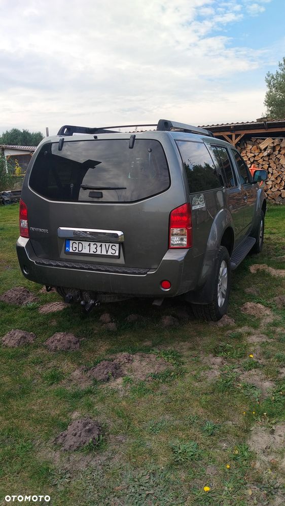 Nissan Pathfinder 2006 photo 3