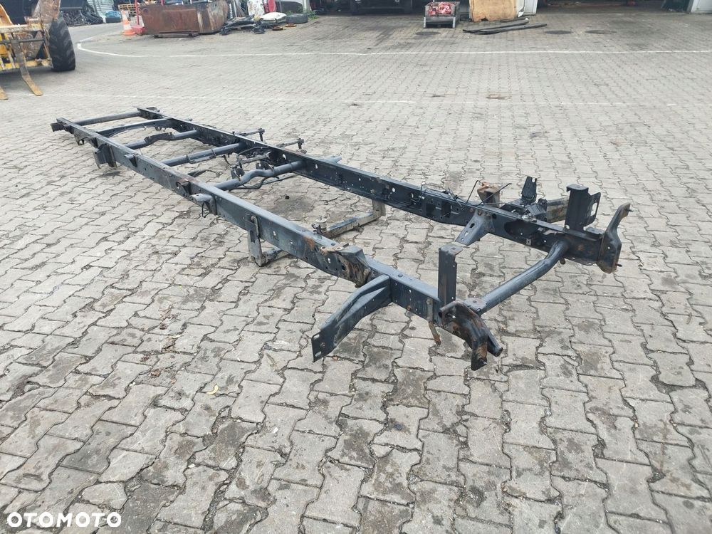 RAMA IVECO DAILY 2011-2014 35S POJ KOLO ROZSTAW OSI 385CM - 5