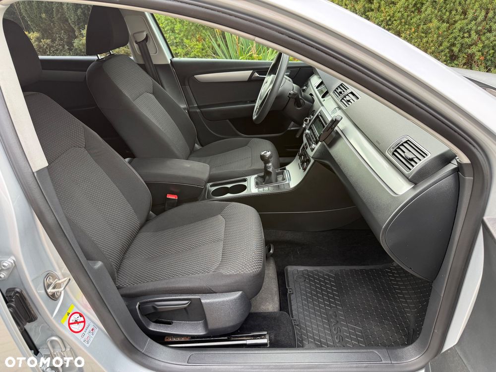 Volkswagen Passat Variant 1.4 TSI Trendline - 12