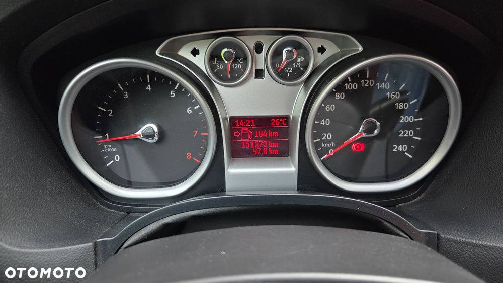Ford Focus 1.4 16V Style+ - 18
