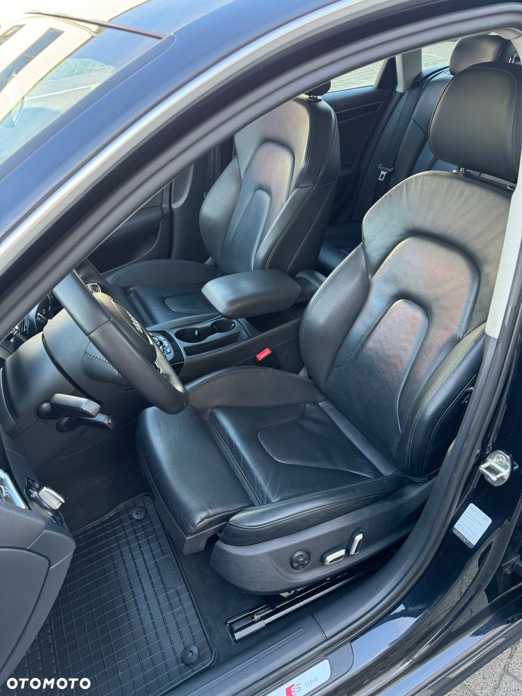 Audi A4 Avant 2.0 TDI DPF clean diesel quattro S tronic S line Sportpaket - 10